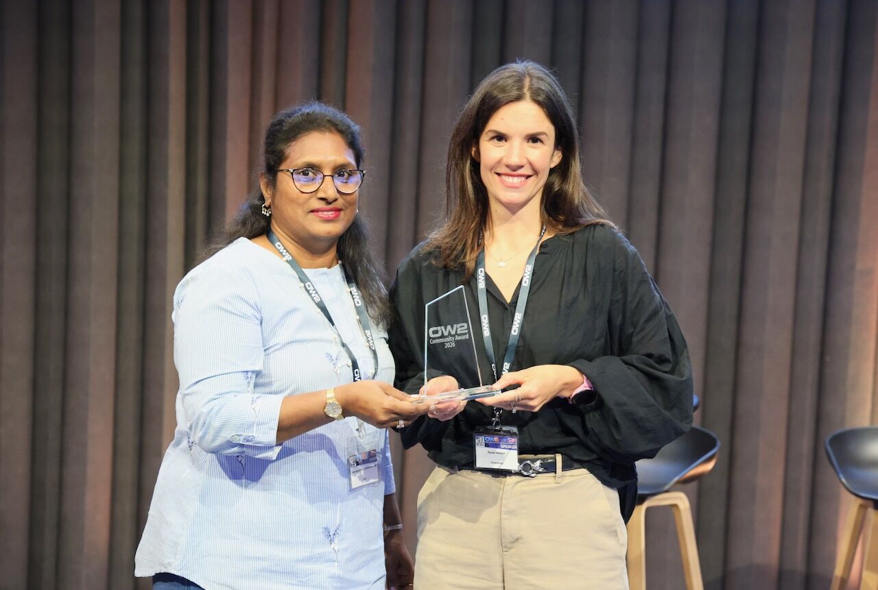 Picture OW2Con26 Award